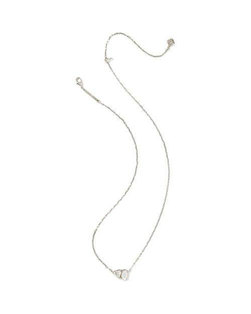 Tatum Short Pendant Necklace