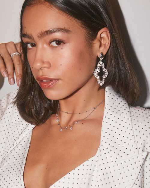  Cailin Delicate Strand Necklace