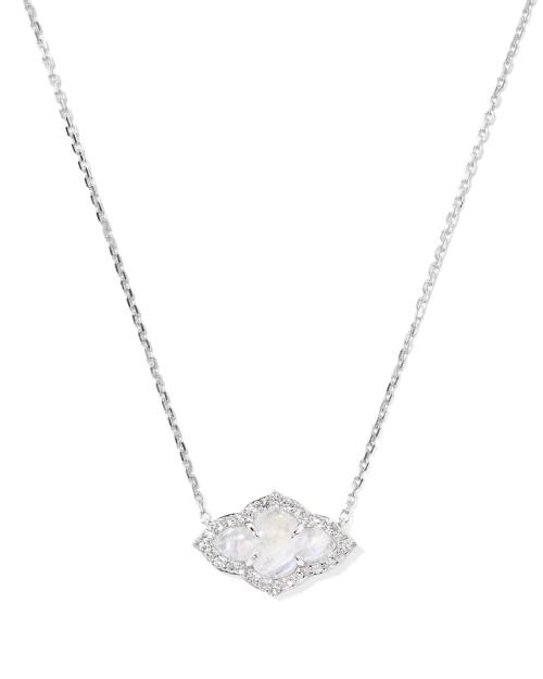  Abbie Short Pendant Necklace