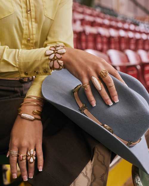  Danielle Elongated Etch Frame Cuff Bracelet