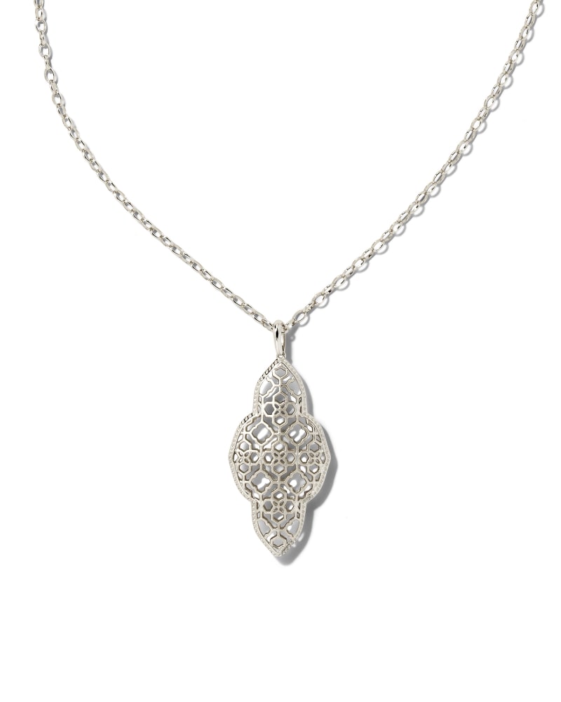  Abbie Long Pendant Necklace In Silver