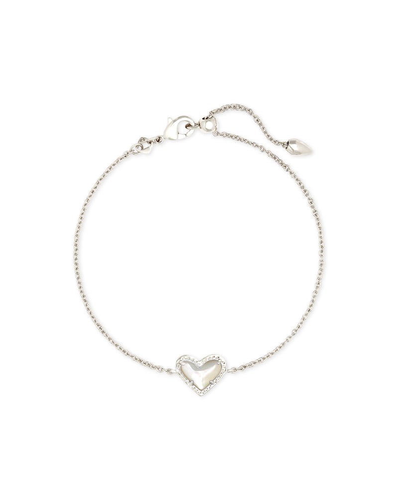  Ari Heart Silver Chain Bracelet In Ivory Mother-of-Pearl
