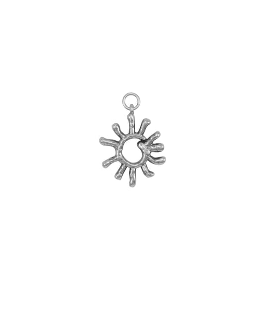  Children Charm In Vintage Silver