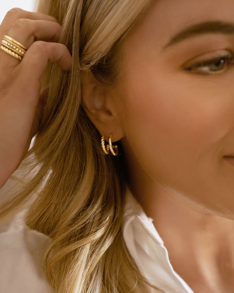  Olivia Huggie Earrings In Gold